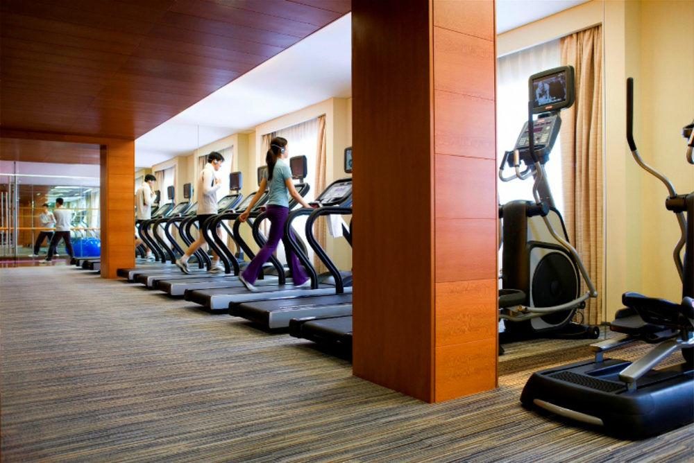 فندق الصين قوانغتشو المظهر الخارجي الصورة The gym at the InterContinental
